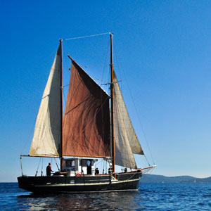 brigantin promenade mer hyeres